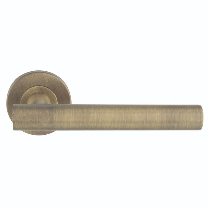 Eurospec Philadelphia Lever on Sprung Push on Round Rose