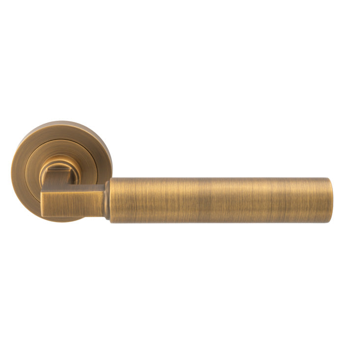 Tesori Amiata Lever on Round Rose